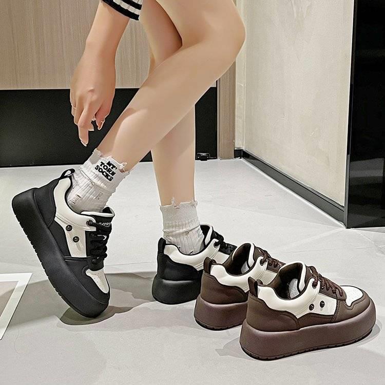 黑色板鞋女2023新款秋季厚底女鞋子百搭休闲熊猫鞋小众设计小白鞋