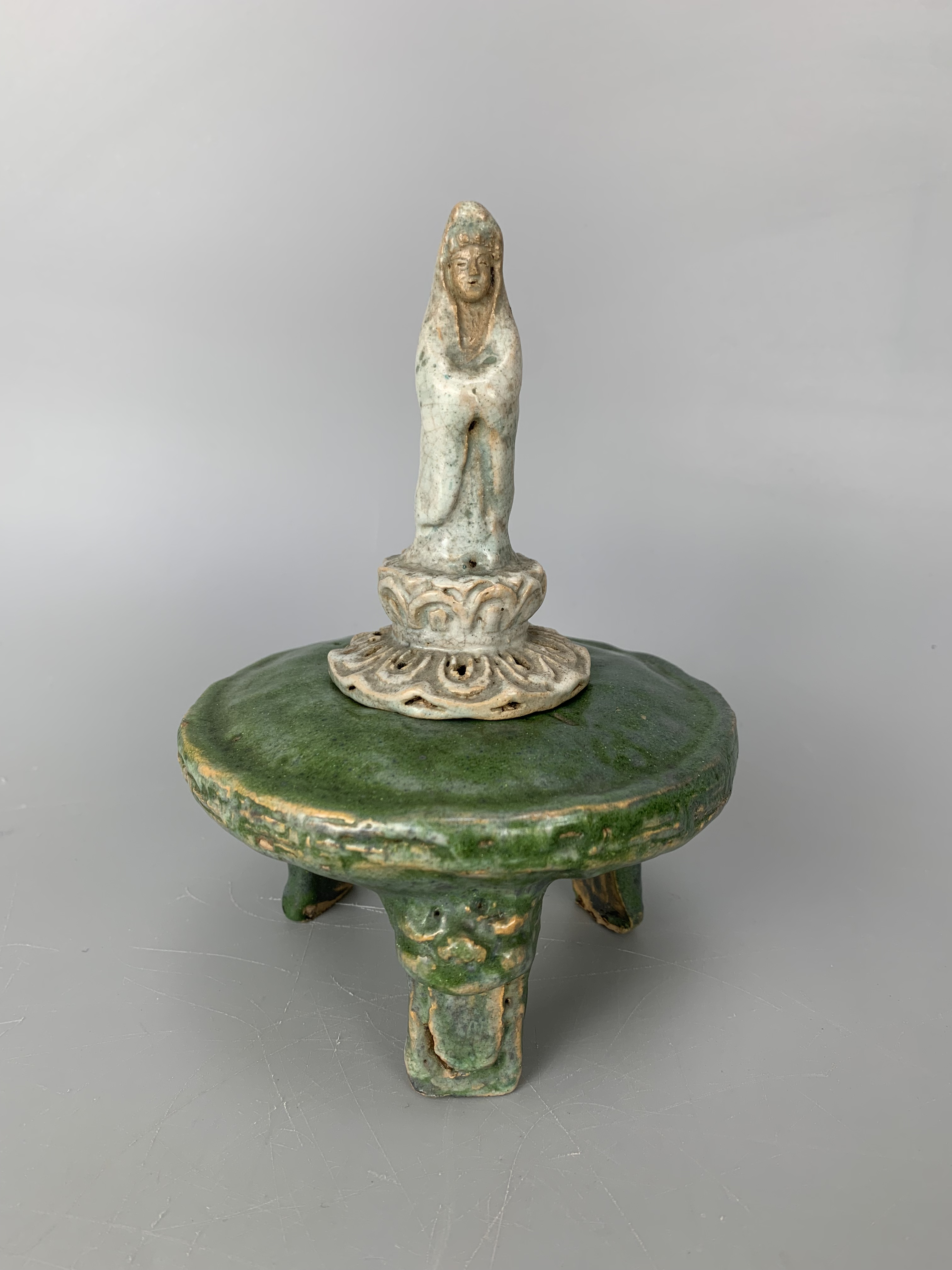 樂山烧 观音立像香炉摆件