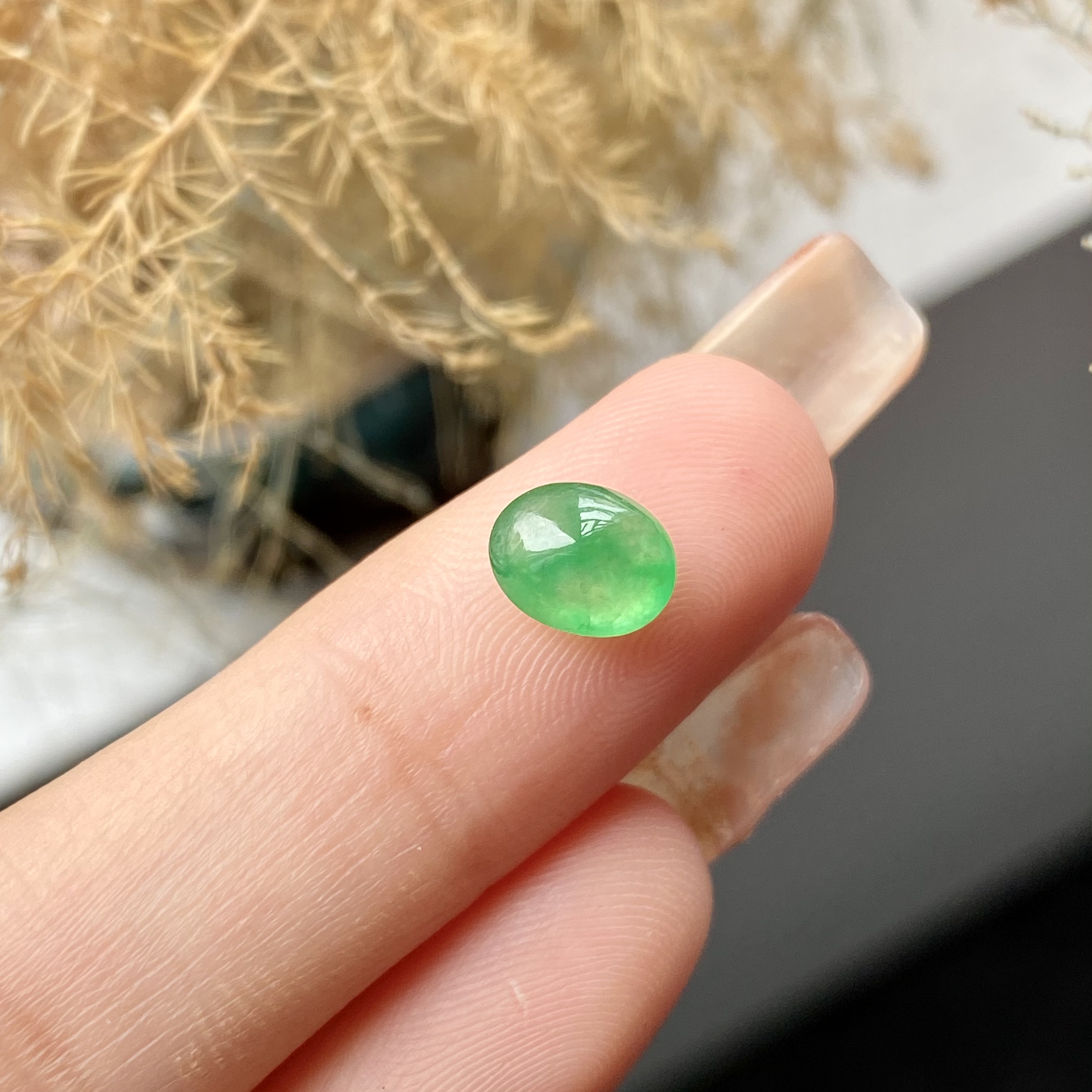 天然A货翡翠冰阳绿蛋面