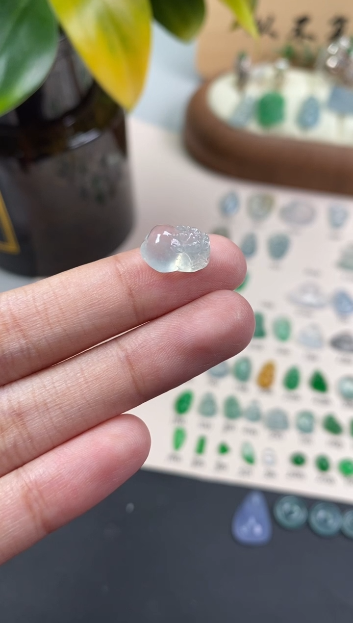 【闪购商品】翡翠颈饰未镶嵌翡翠冰晴裸石