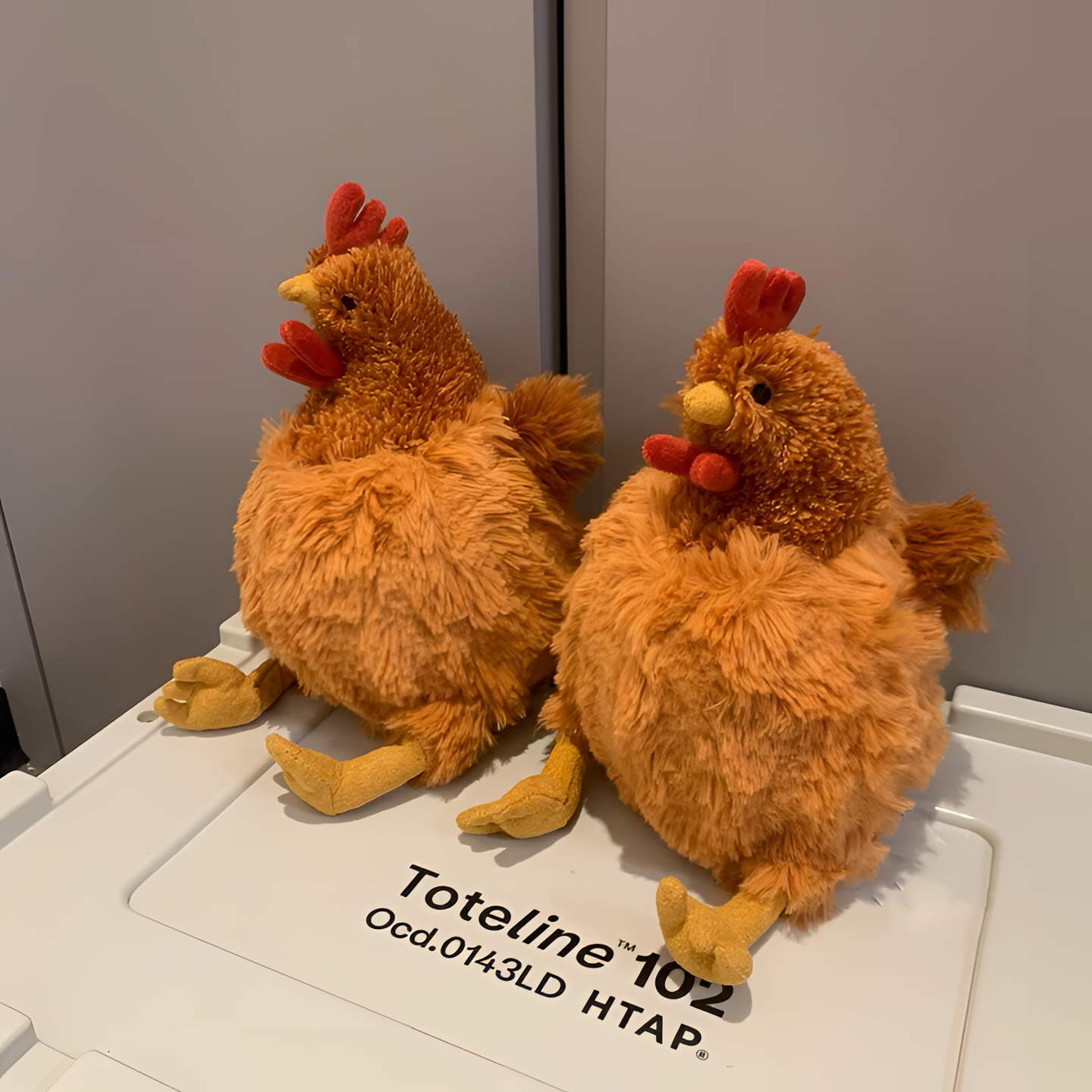 仿真母鸡玩偶搞怪小鸡公仔儿童毛绒玩具生日礼物创意枕高级感礼物