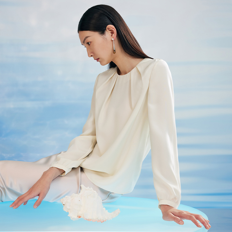 寺山文也 宛茵/23姆米桑蚕丝重绉打褶花瓣领春季法式套头衬衫女