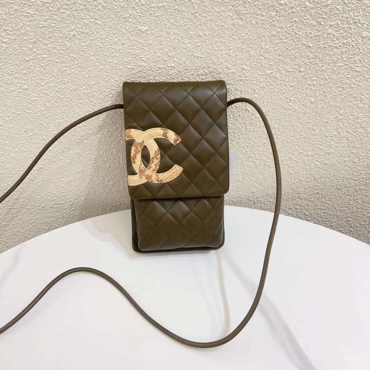 95新  蔚蓝/Chanel 香奈儿/古巴绿 康鹏 手机包/超难买