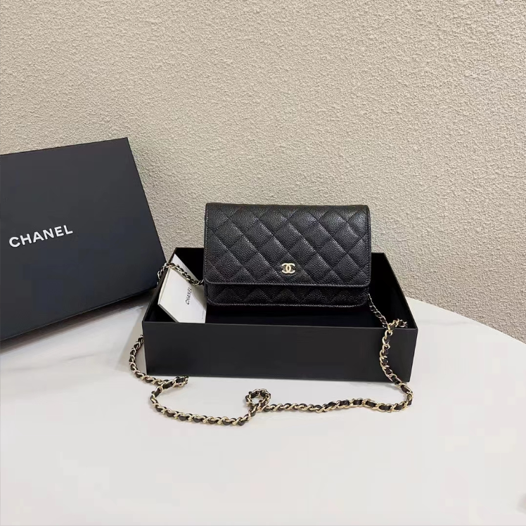 全新未使用  蔚蓝/Chanel 香奈儿/ 黑金牛 发财包 woc/超难买
