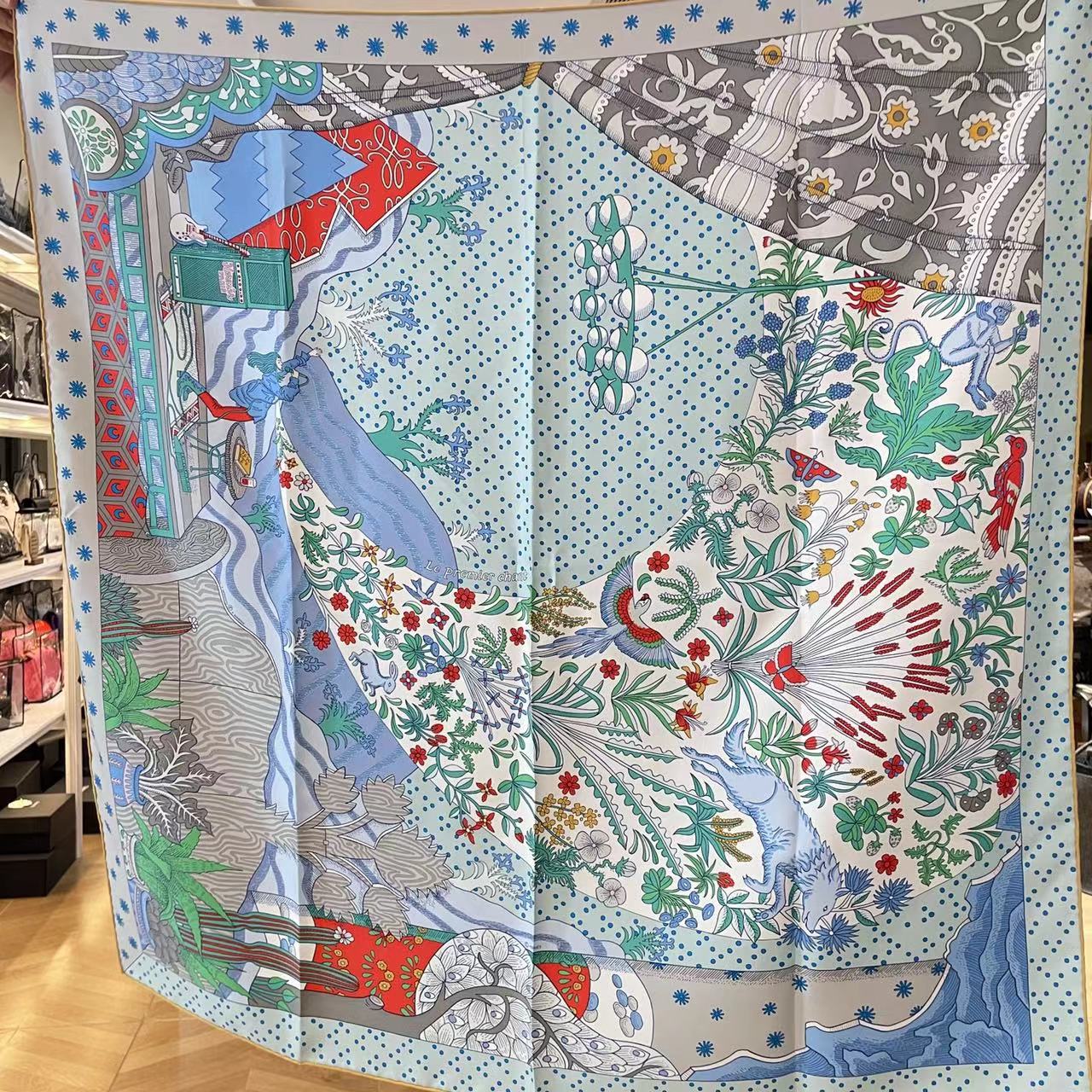 99新 Hermes/爱马仕 7姐福利/蓝色 动物森林  方巾 90*90