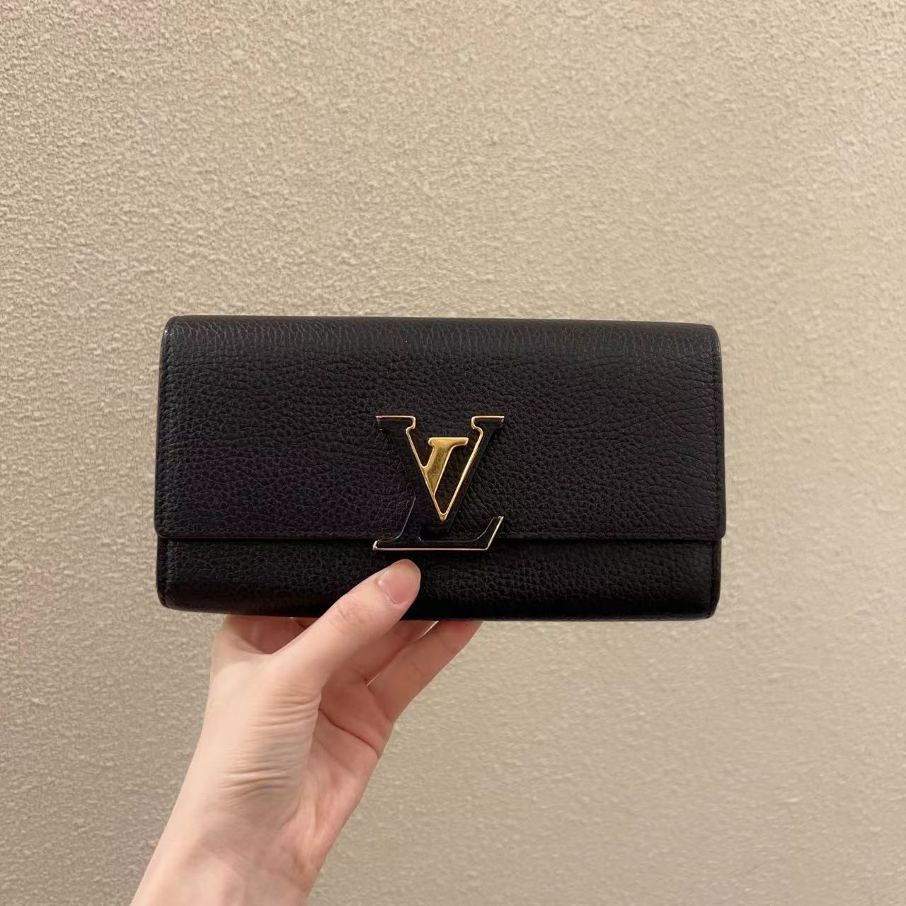 95新 LouisVuitton/路易威登 7姐福利/cap系列 黑色长款钱包 98新