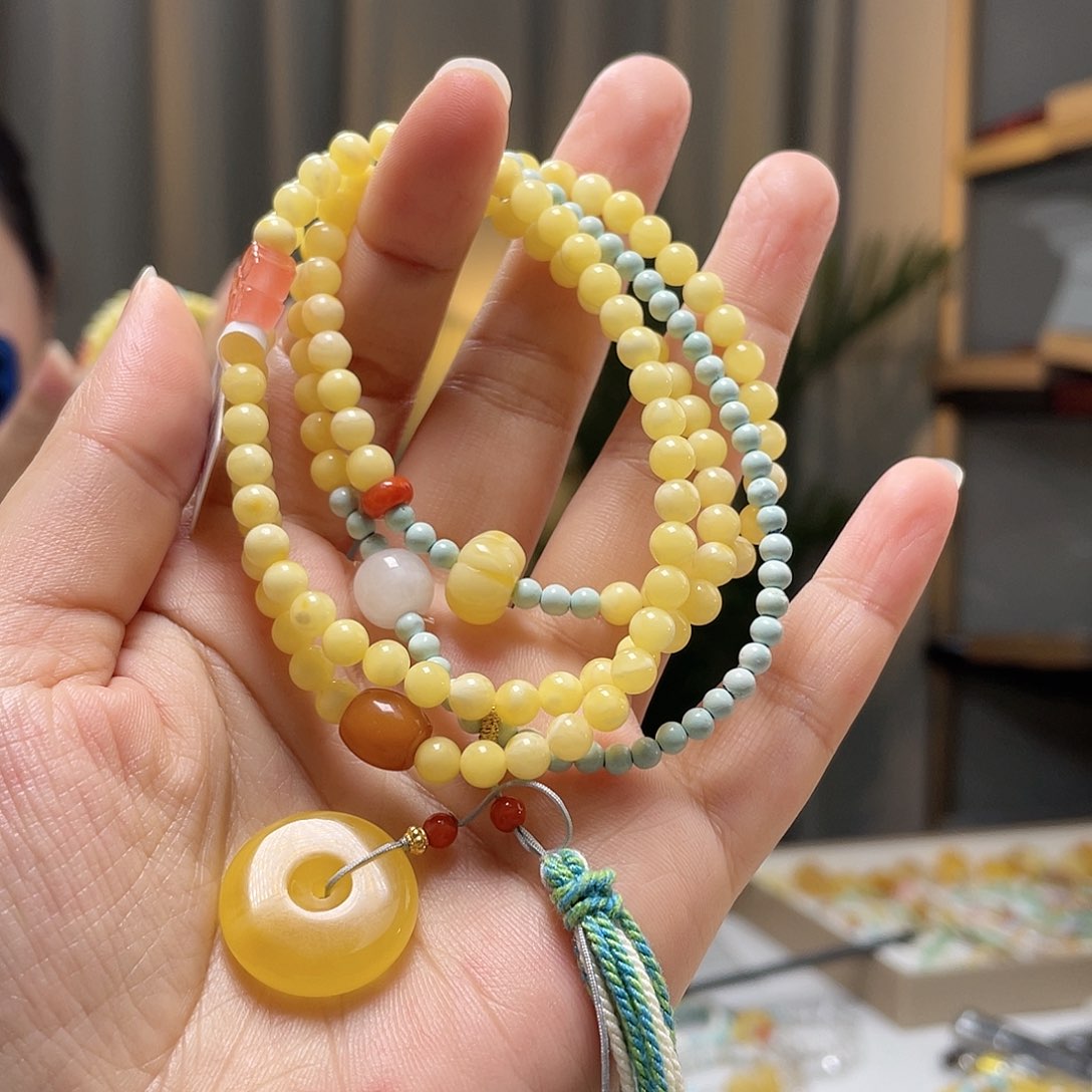 蜜蜡颈饰未镶嵌蜜蜡手串