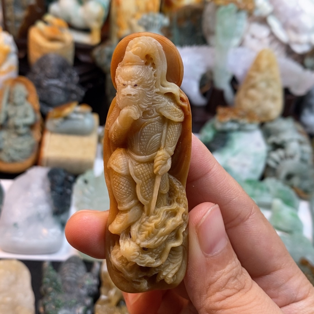 定制翡翠未镶嵌特色a货翡翠