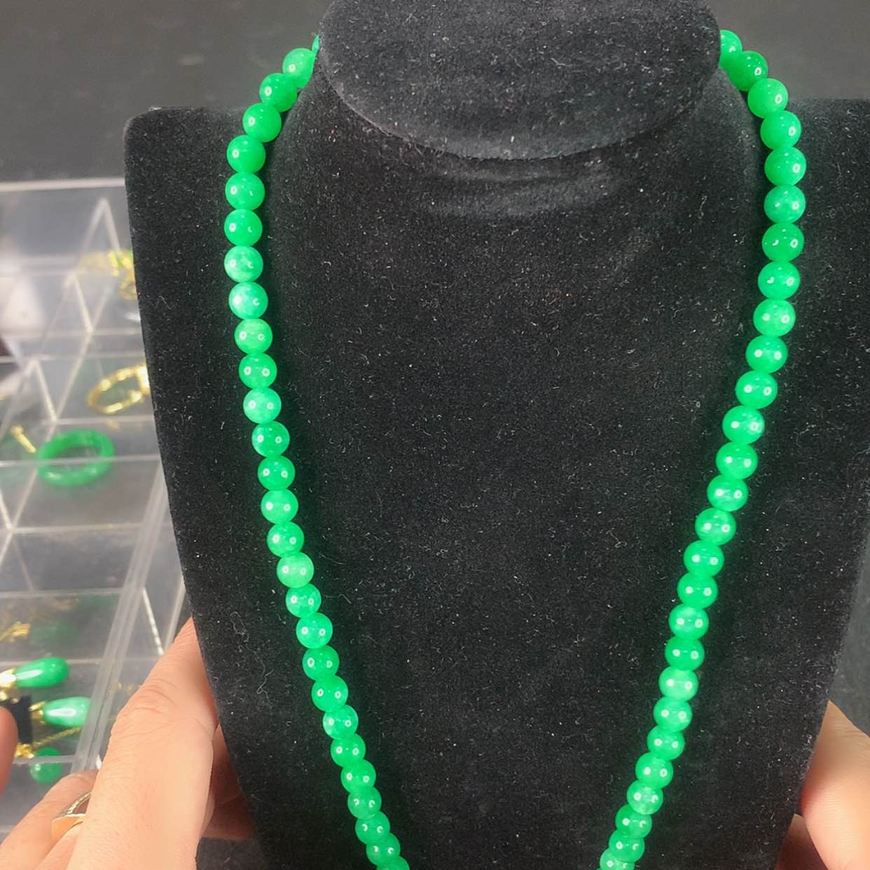 【闪购商品】翡翠耳饰未镶嵌