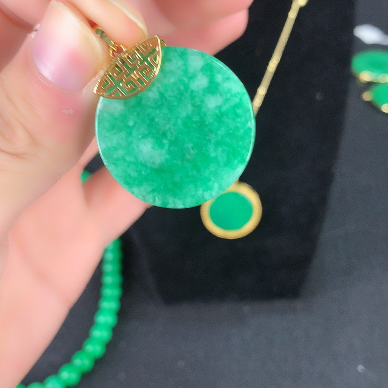 【闪购商品】翡翠耳饰未镶嵌