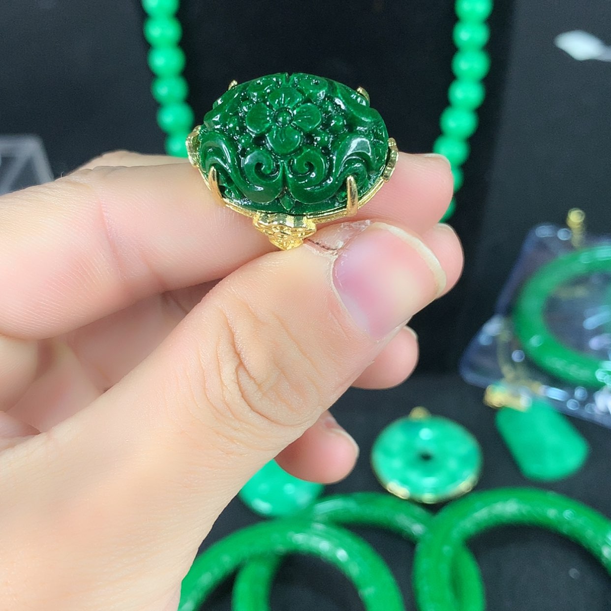 【闪购商品】翡翠耳饰未镶嵌
