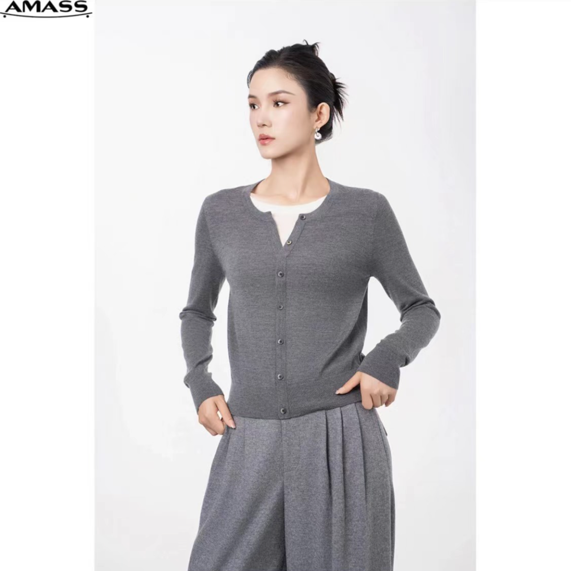 AMASS/阿玛施格雷系早秋新款假两件针织衫女时尚黑色5399790 休闲