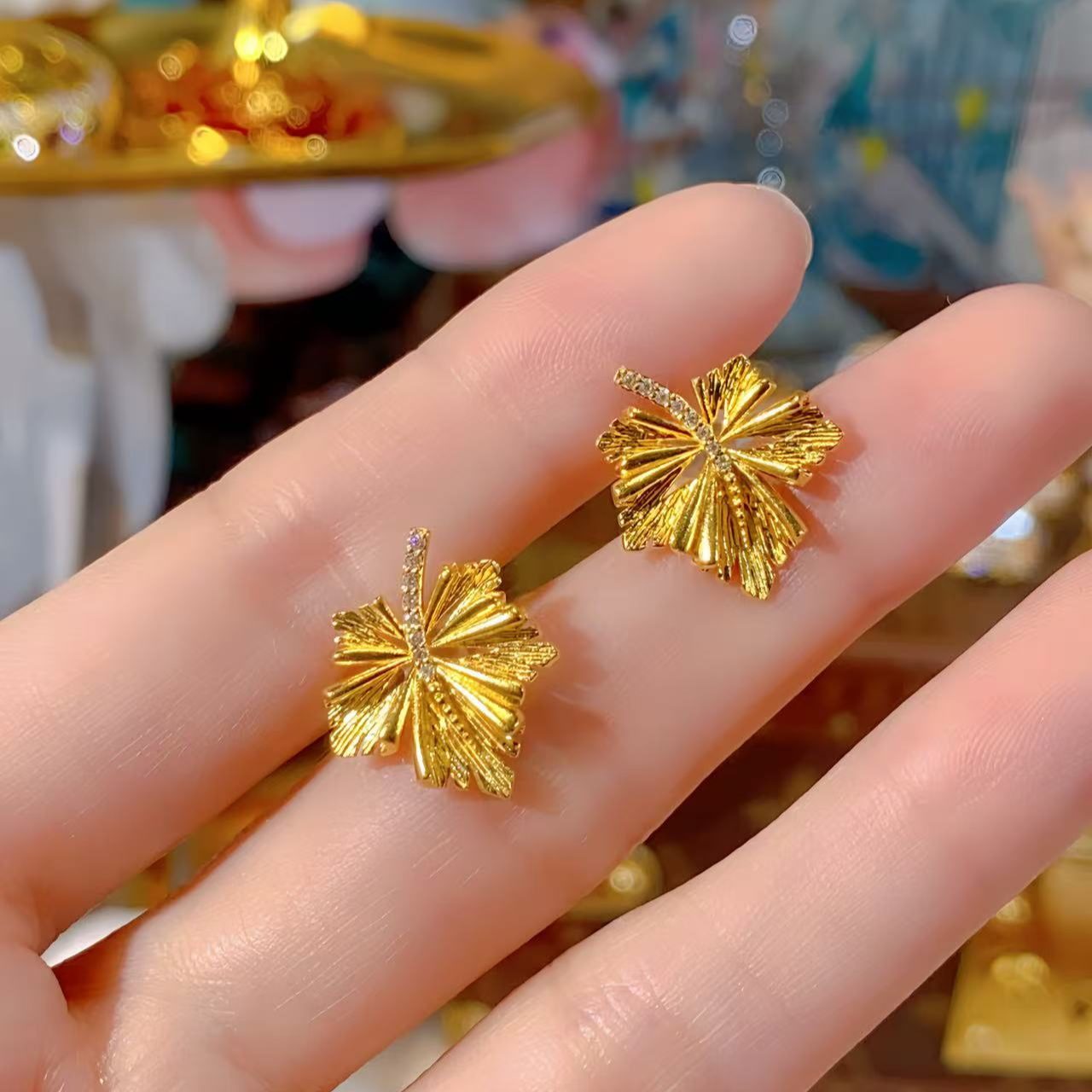 【苏妮法】足金999枫叶耳钉古法黄金镶嵌时尚轻奢精致耳钉4.58克