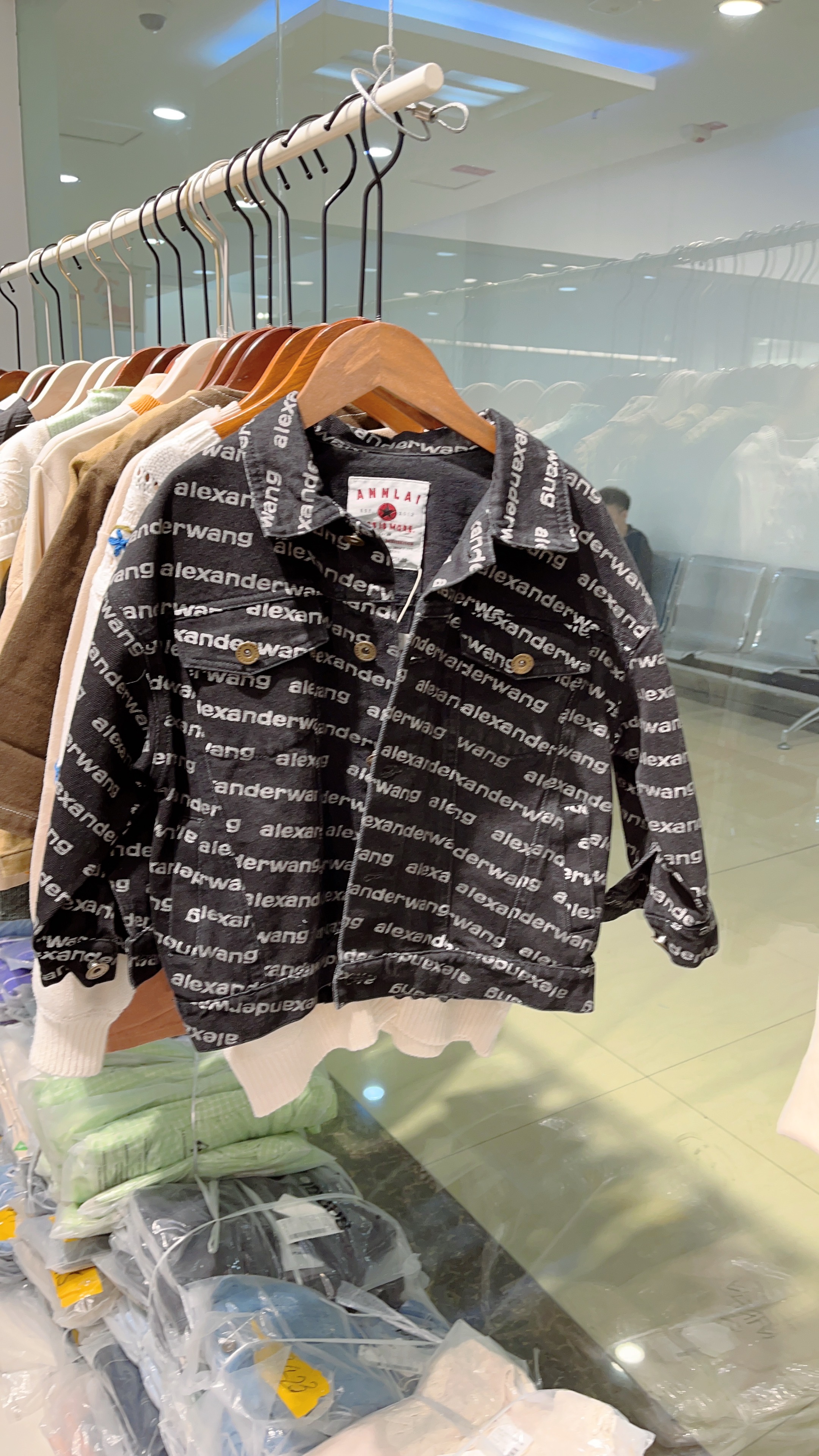 时尚休闲儿童夹克外套