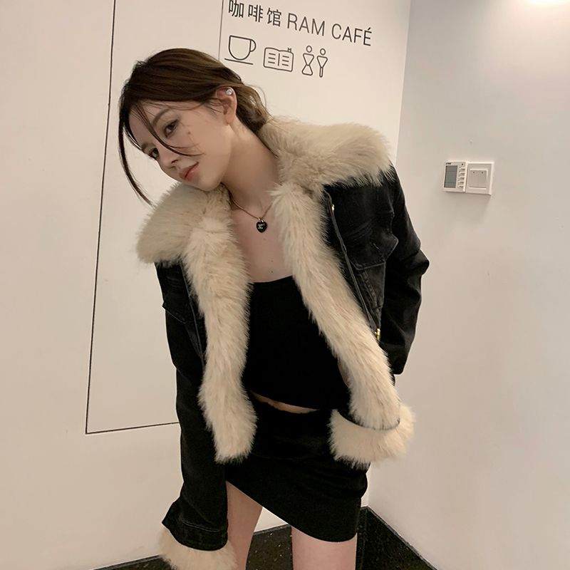 冬季新款修身型环保毛毛领内夹棉拼接牛仔短款棉衣外套女辣妹棉服