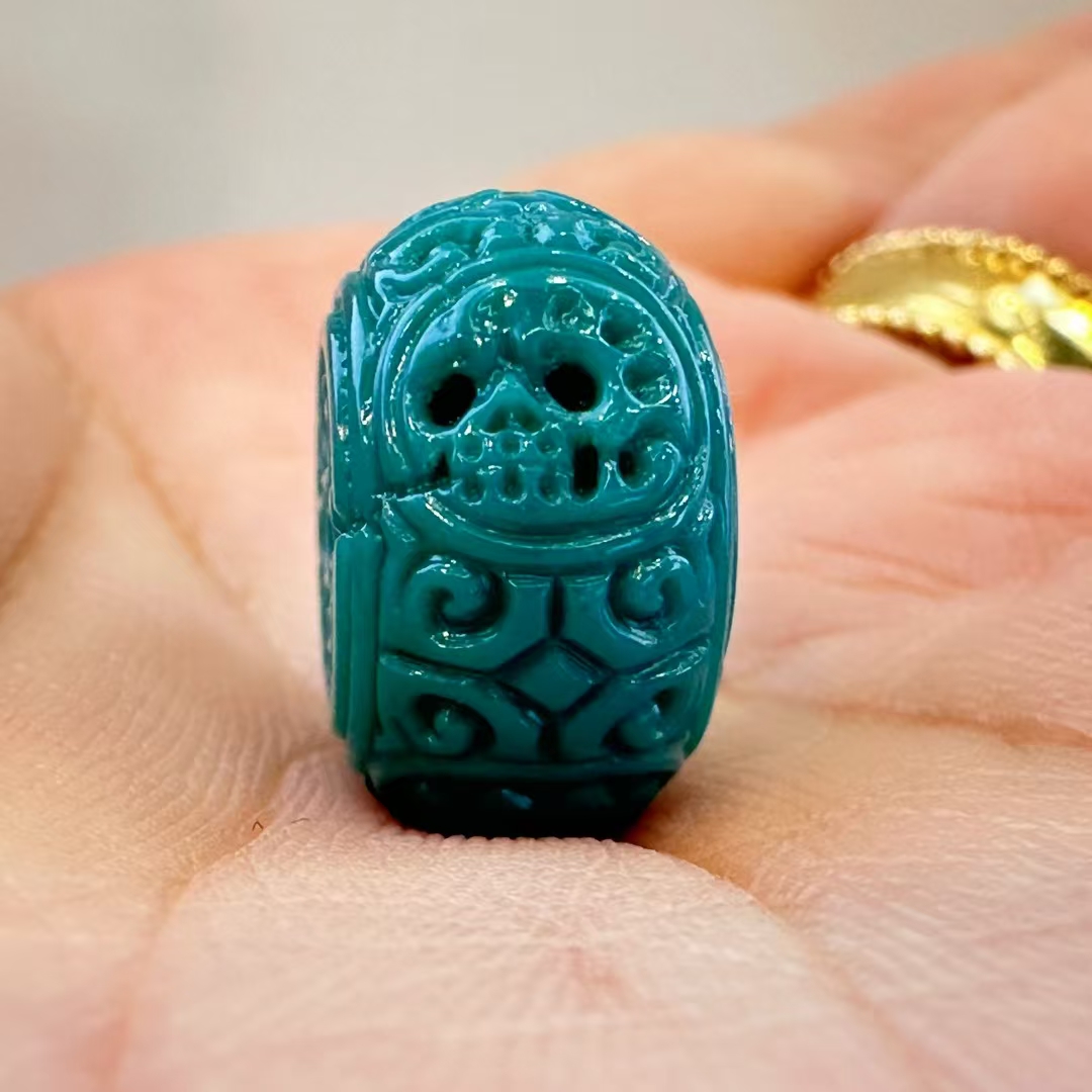 【莲心珠宝】刺骨鼓珠金龙山原矿绿松石玉化料完美无瑕14.8*8.5mm