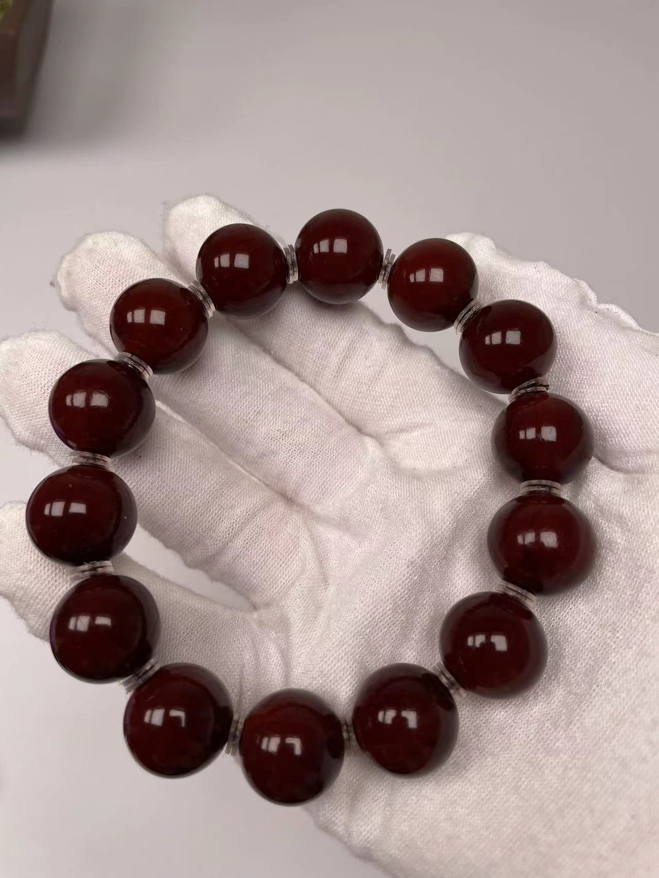 精品橄榄核 紫皮正圆光珠 尺寸16mm