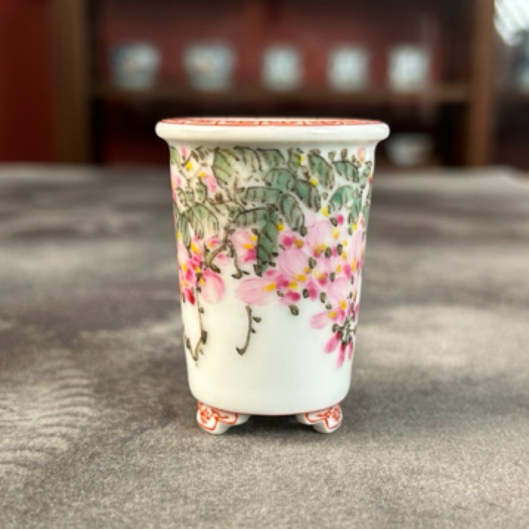 外口4.2内口3.2外高5.6内高4.6公分釉上粉彩紫藤花手绘拇指花盆