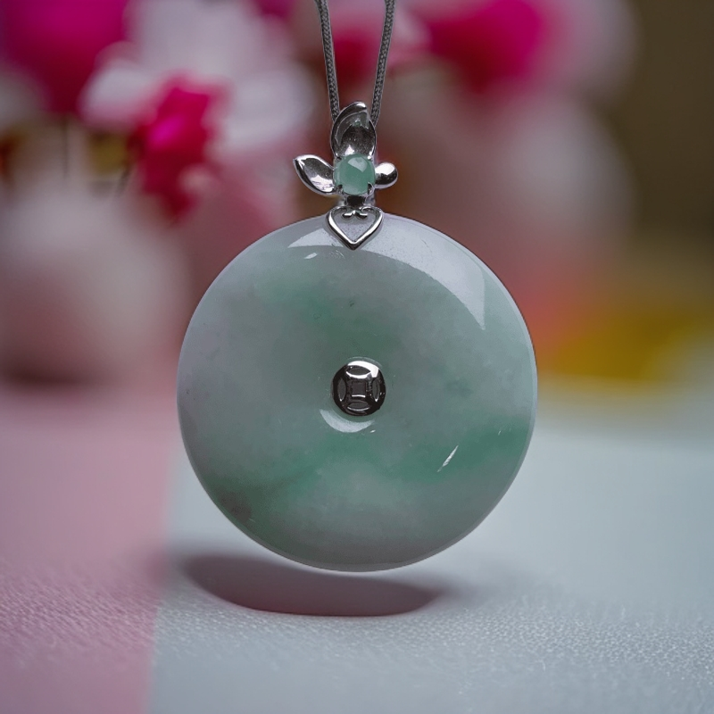 缅甸翡翠天然A货平安扣吊坠，18k金镶嵌百搭飘绿