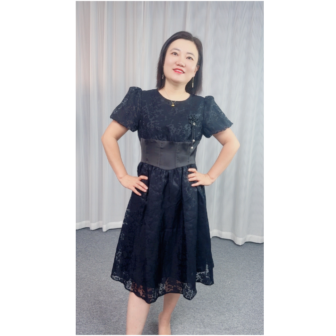 【199-389】新夏季轻奢时尚显瘦气质修身设计师连衣裙