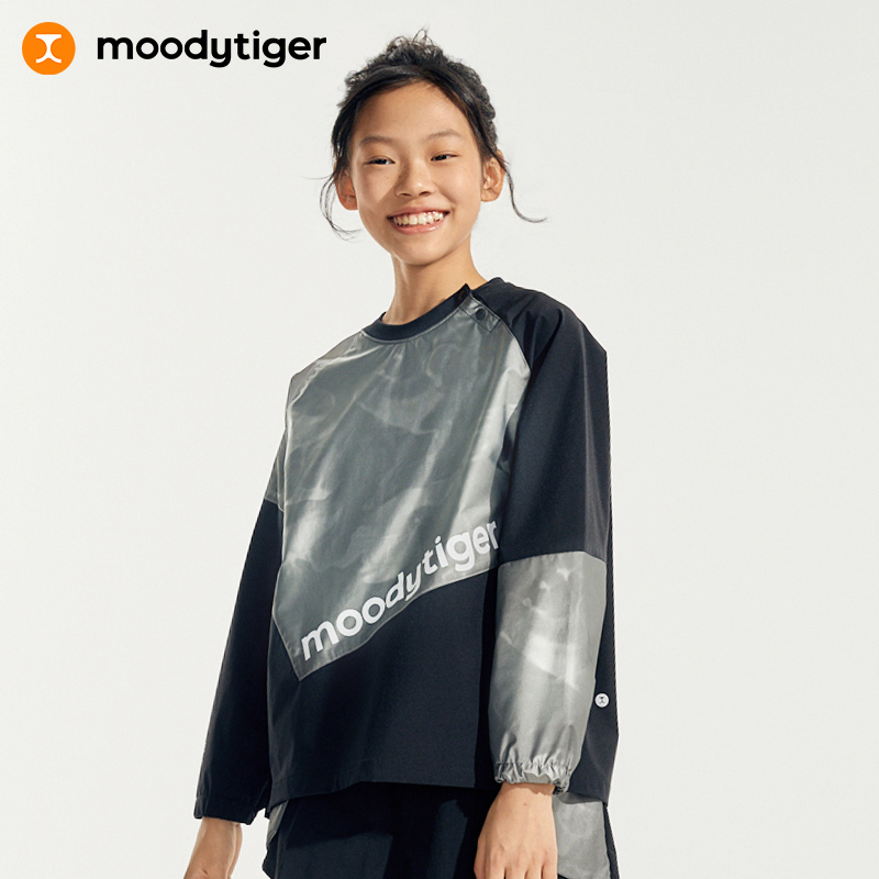 moodytiger儿童卫衣春新品长袖运动休闲宽松拼接圆领卫衣41510308