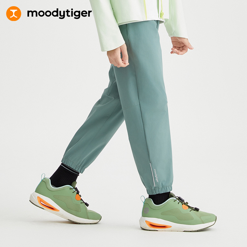 moodytiger【活动】儿童新年春新梭织户外舒适宽松长裤【H】