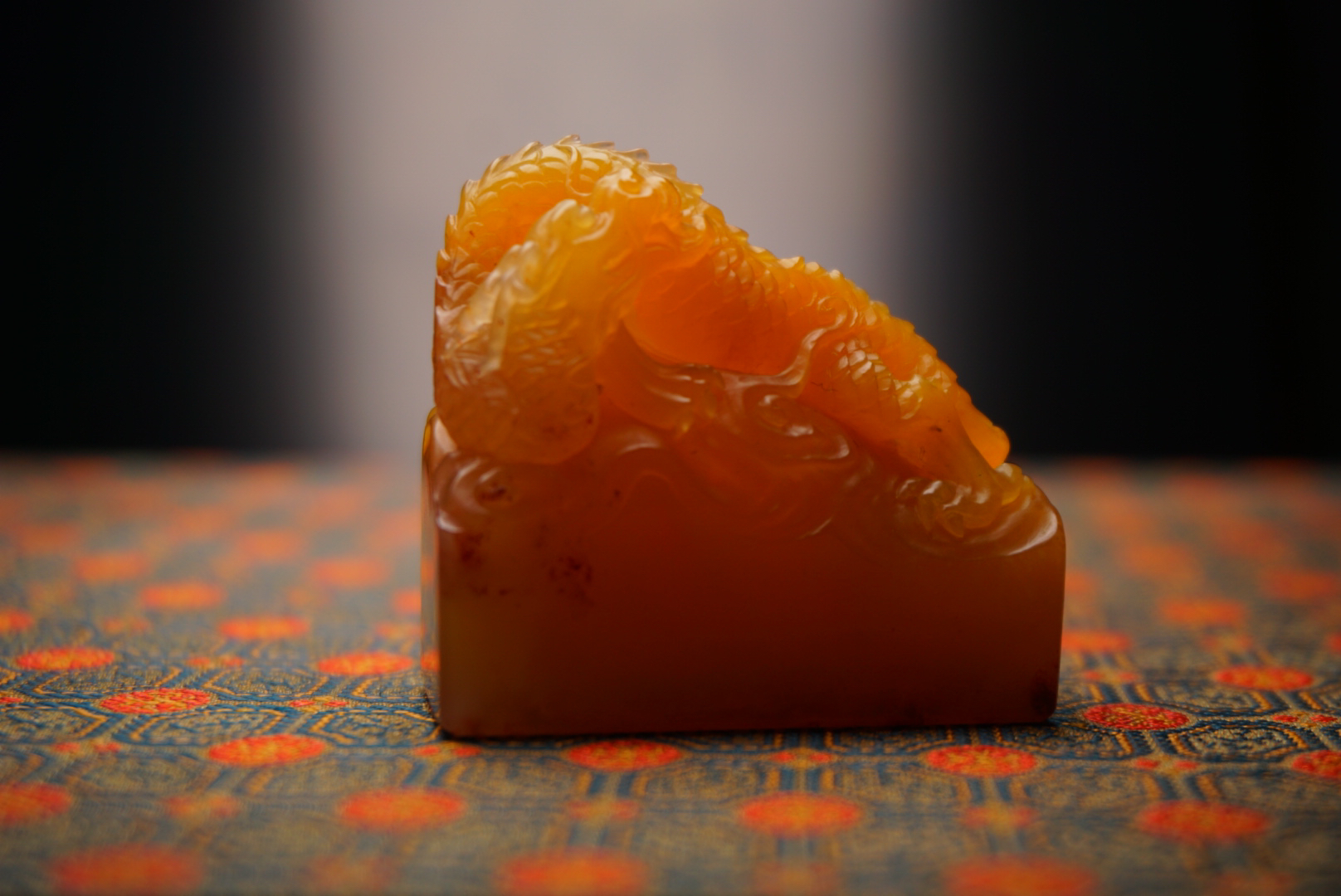 寿山杜陵晶龙抬头