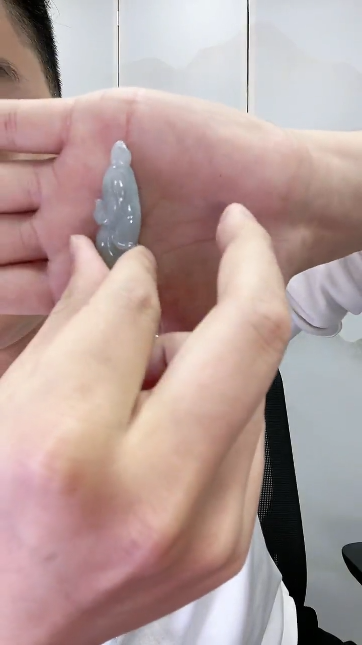 【闪购商品】翡翠挂件未镶嵌白菜