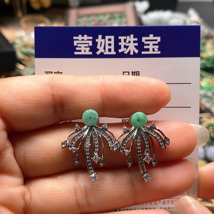 翡翠耳饰合金绿耳钉