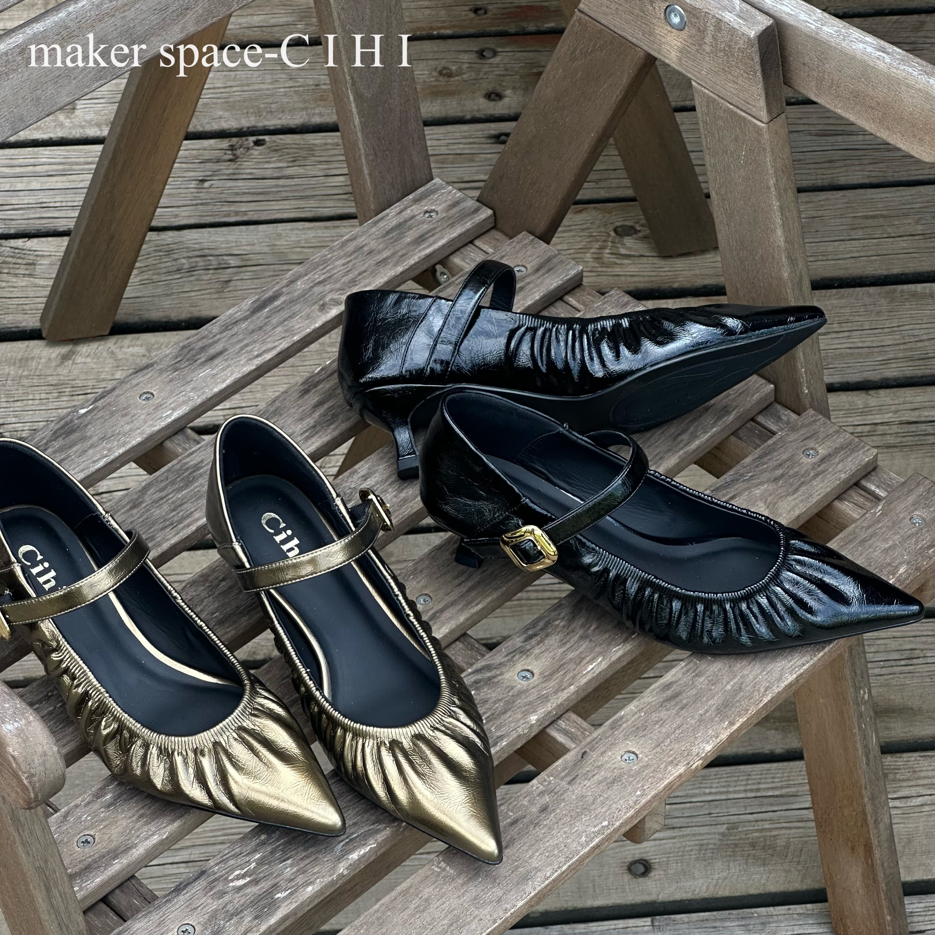 Cihi設計’Folding wind’   尖头气质褶皱软面金属扣单鞋