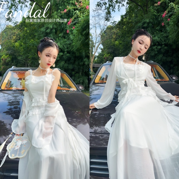 粉黛原创 龙葵白 重工仙美系重工设计感修身洋气显瘦两件套裙子