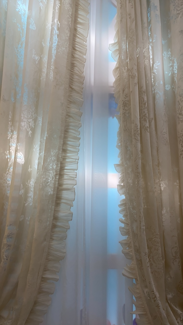 客厅客厅卧室窗纱仿真丝底气纱镂空花  香槟米色 高贵优雅 