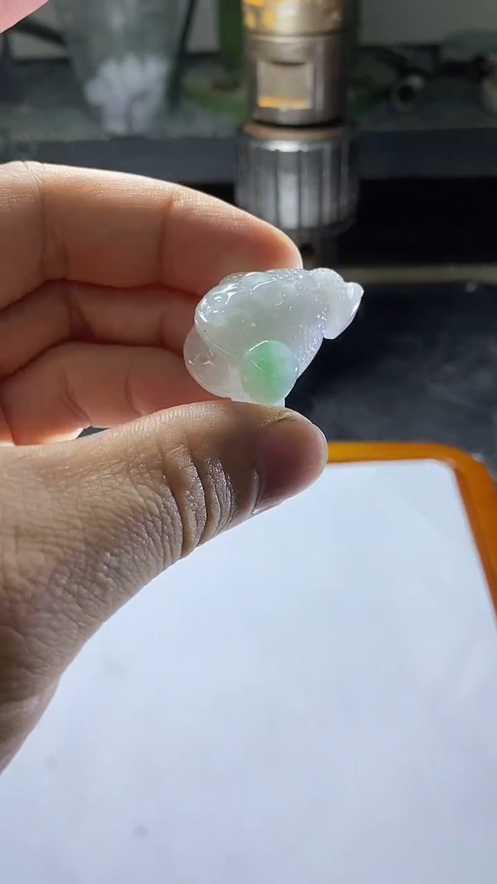 【闪购商品】翡翠颈饰未镶嵌挂件