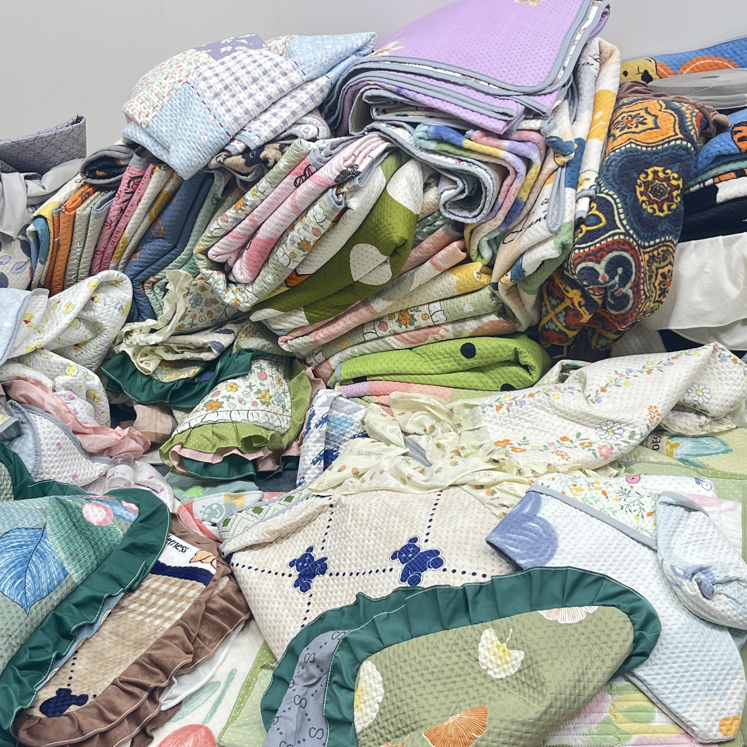 床盖夏被四季牛奶绒家纺工厂孤品 实力清