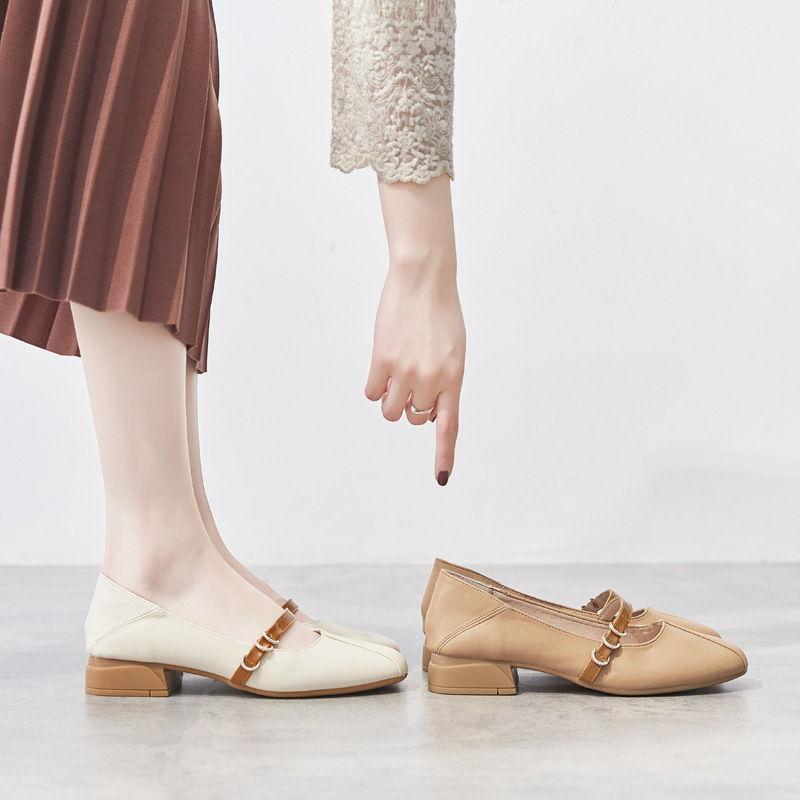 单鞋女平底2024春秋新款百搭休闲奶奶鞋软底一脚蹬豆豆女鞋子