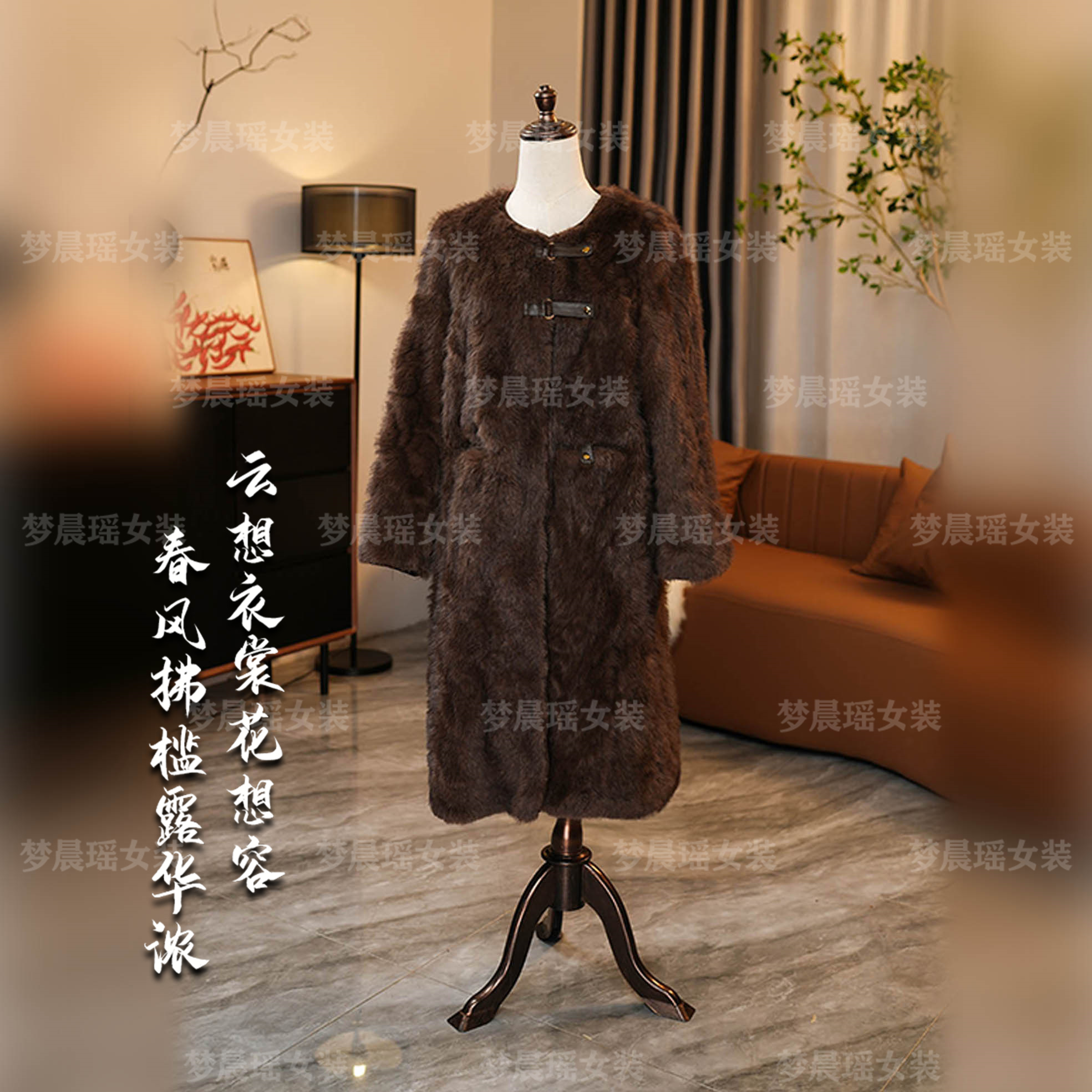 2024年冬季新款轻奢毛皮体一保暖气质精致百搭短款连帽时尚外套