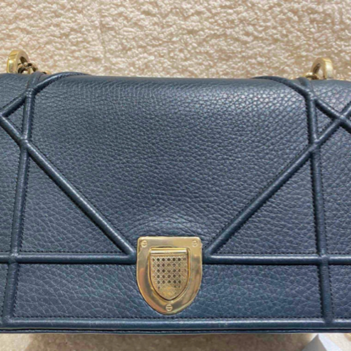 95新 DIOR/迪奥 迪奥 dior 盾牌包 中号 全皮/JW0357