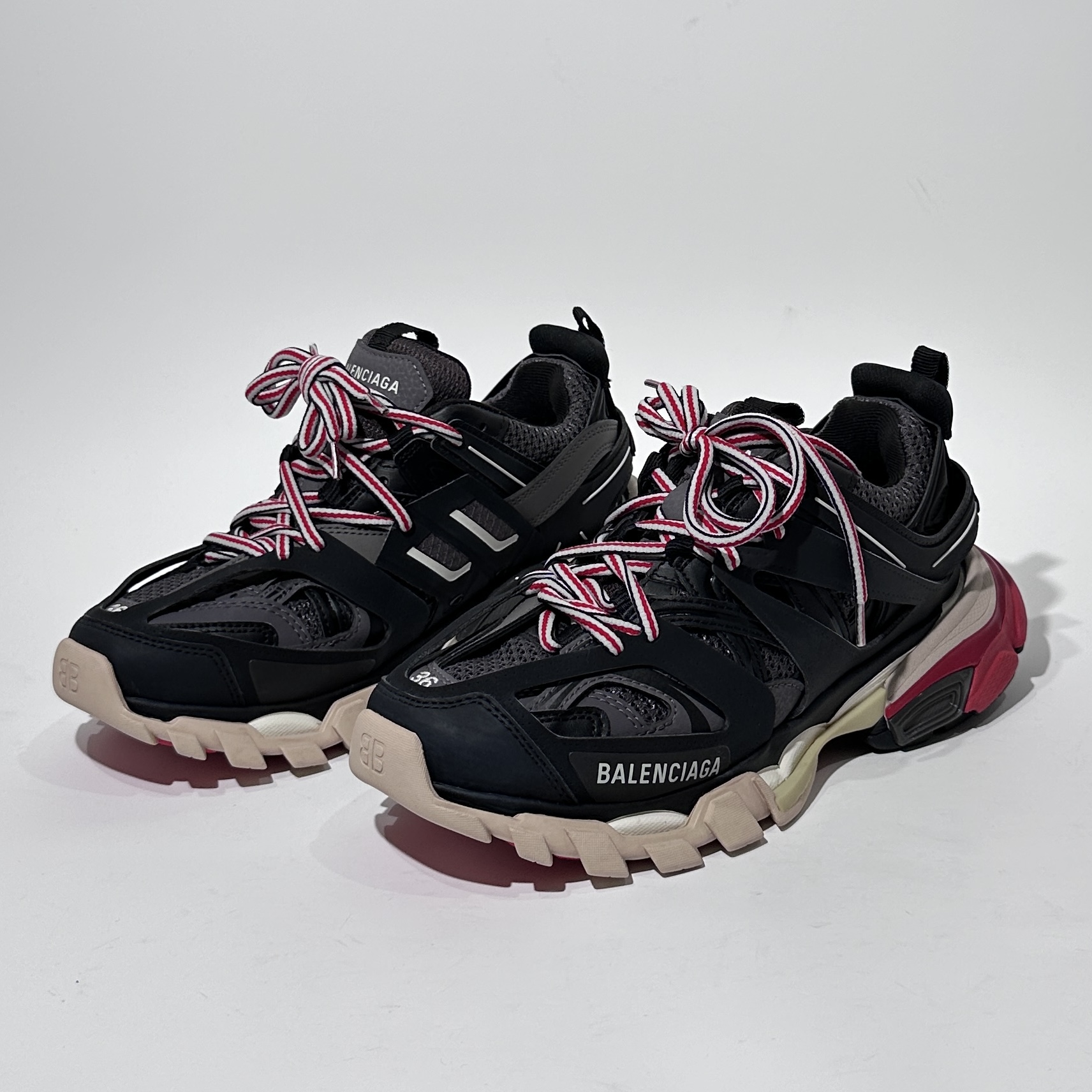 99新 Balenciaga/巴黎世家 36码 Track 黑红时尚老爹鞋/WX1248