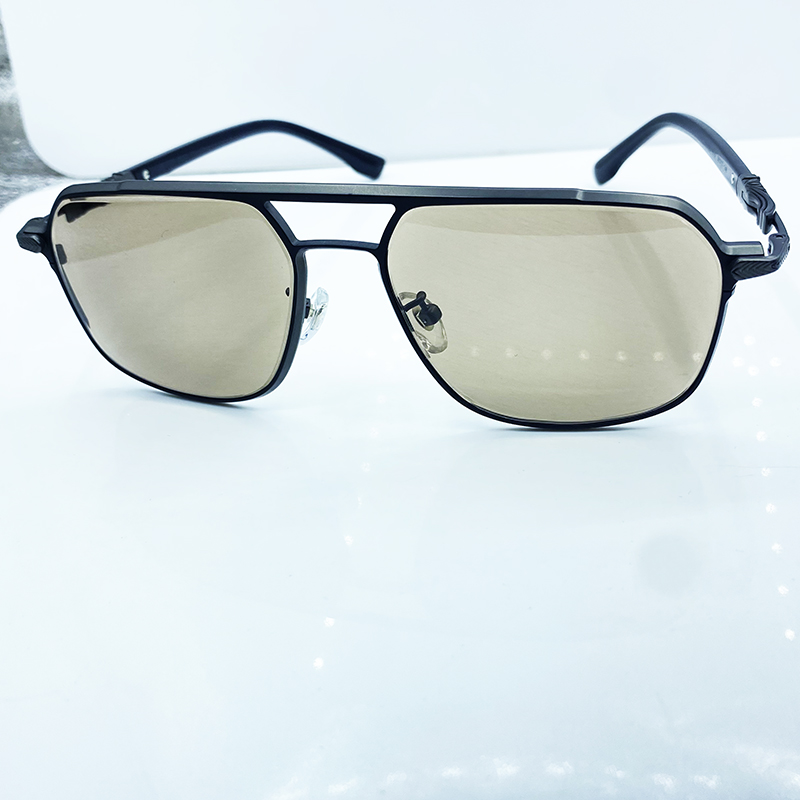 东海水晶眼镜天然石头镜全框镁铝合金太阳镜400弯托力克平光眼镜