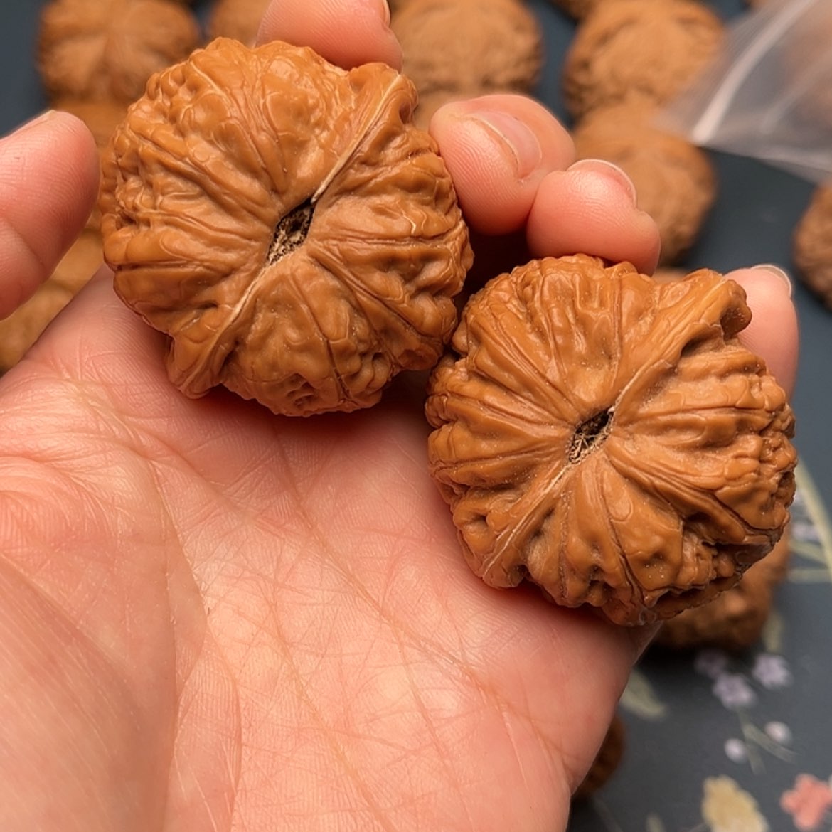 【闪购商品】文玩核桃吊坠长****天