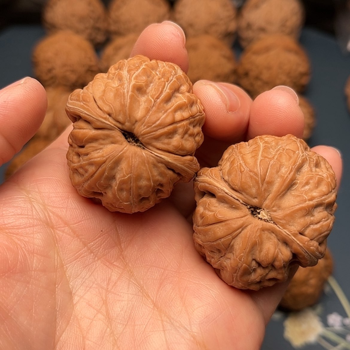 【闪购商品】文玩核桃吊坠孜*