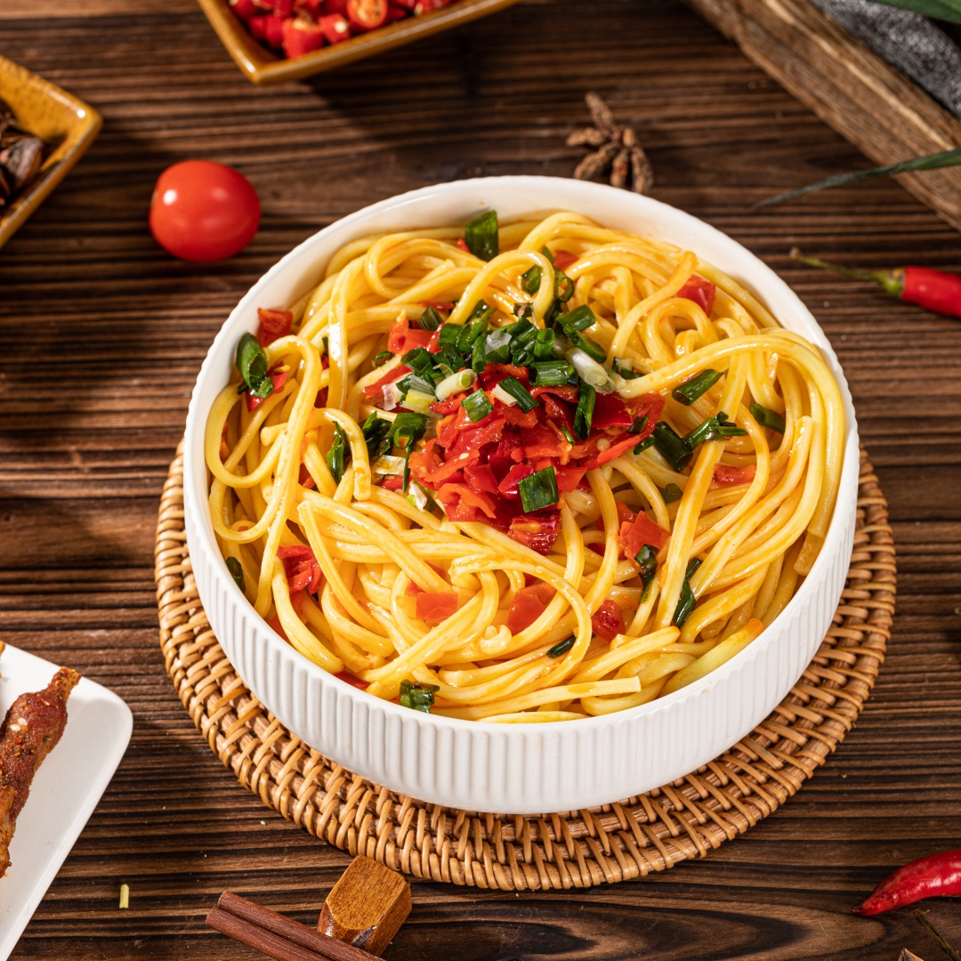 新疆纯手工制作黄面，自然风干900g*2,17道工序自然风干美味优质