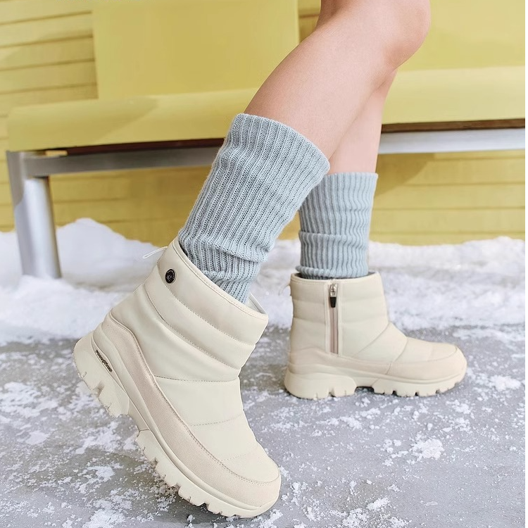  Skechers斯凯奇女士冬季户外雪地靴加绒保暖防滑时尚舒适168004