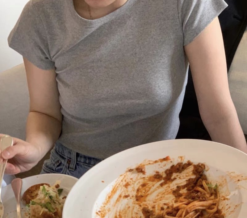 韩国Mone经典基础短袖