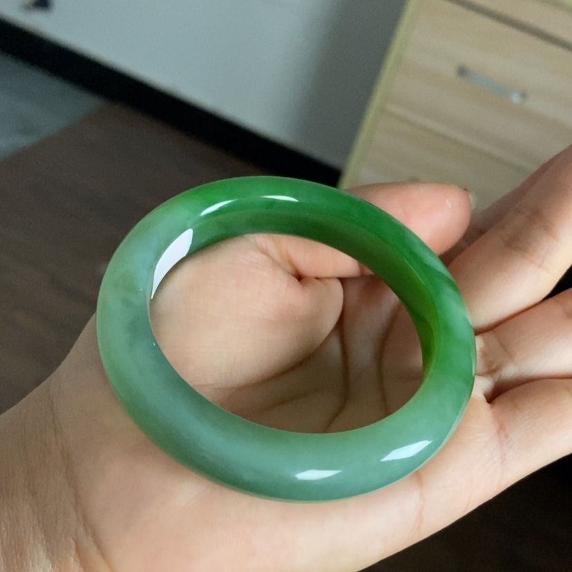 【闪购商品】和田玉（碧玉）手镯未镶嵌