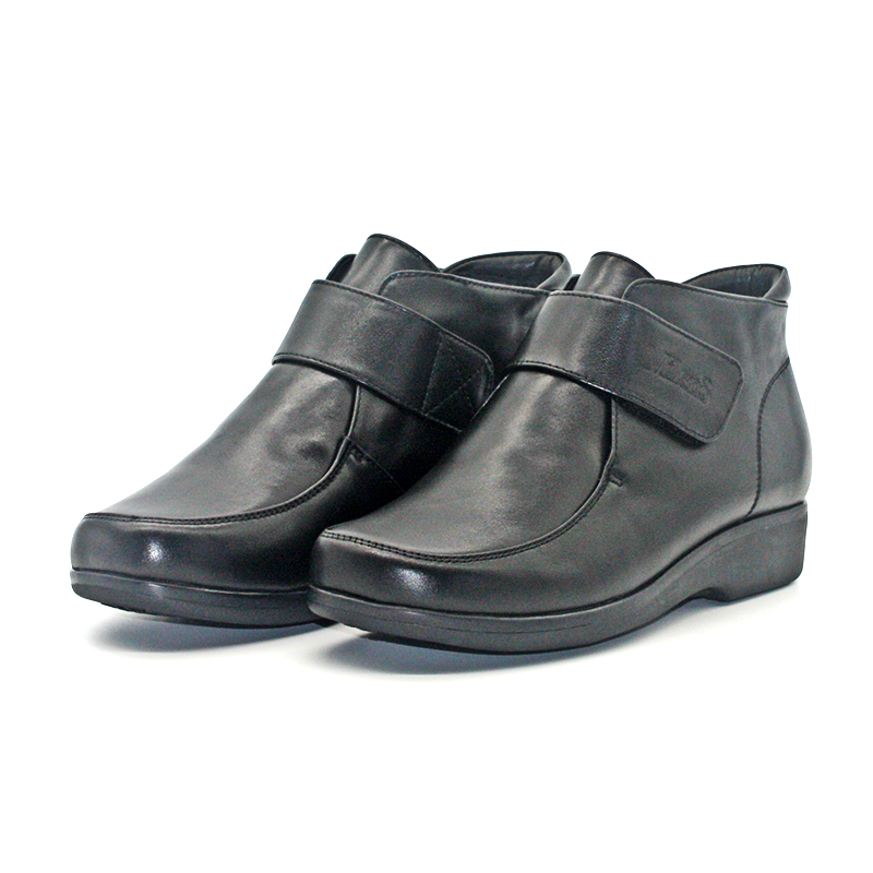 Mileno/米莲诺头层牛皮女短靴舒适妈妈鞋真毛里保暖短靴244583