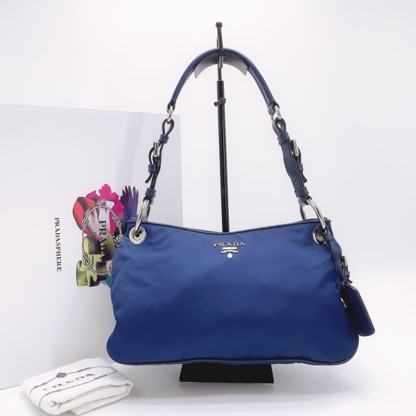 妃鱼/普拉达/95新/箱包/市场价16500/240110QR0016