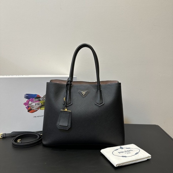 娜扎严选/普拉达/箱包/95新/市场价18500/240112QR0030