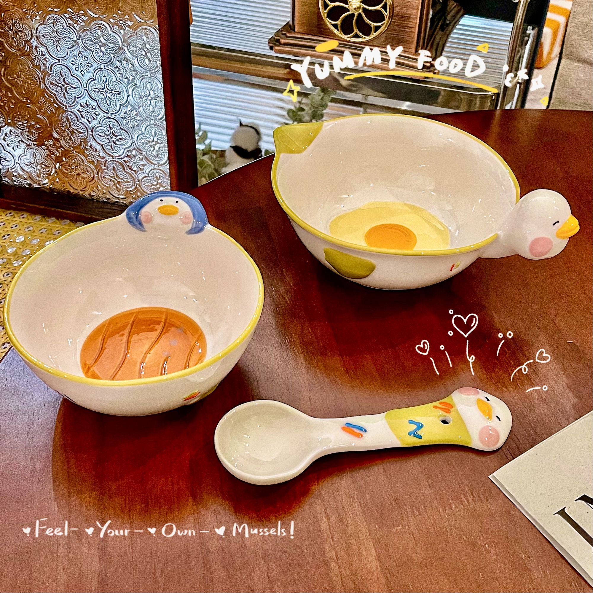 创意手绘微笑鸭家用可爱高颜值釉下彩陶瓷饭碗餐碗沙拉碗造型碗