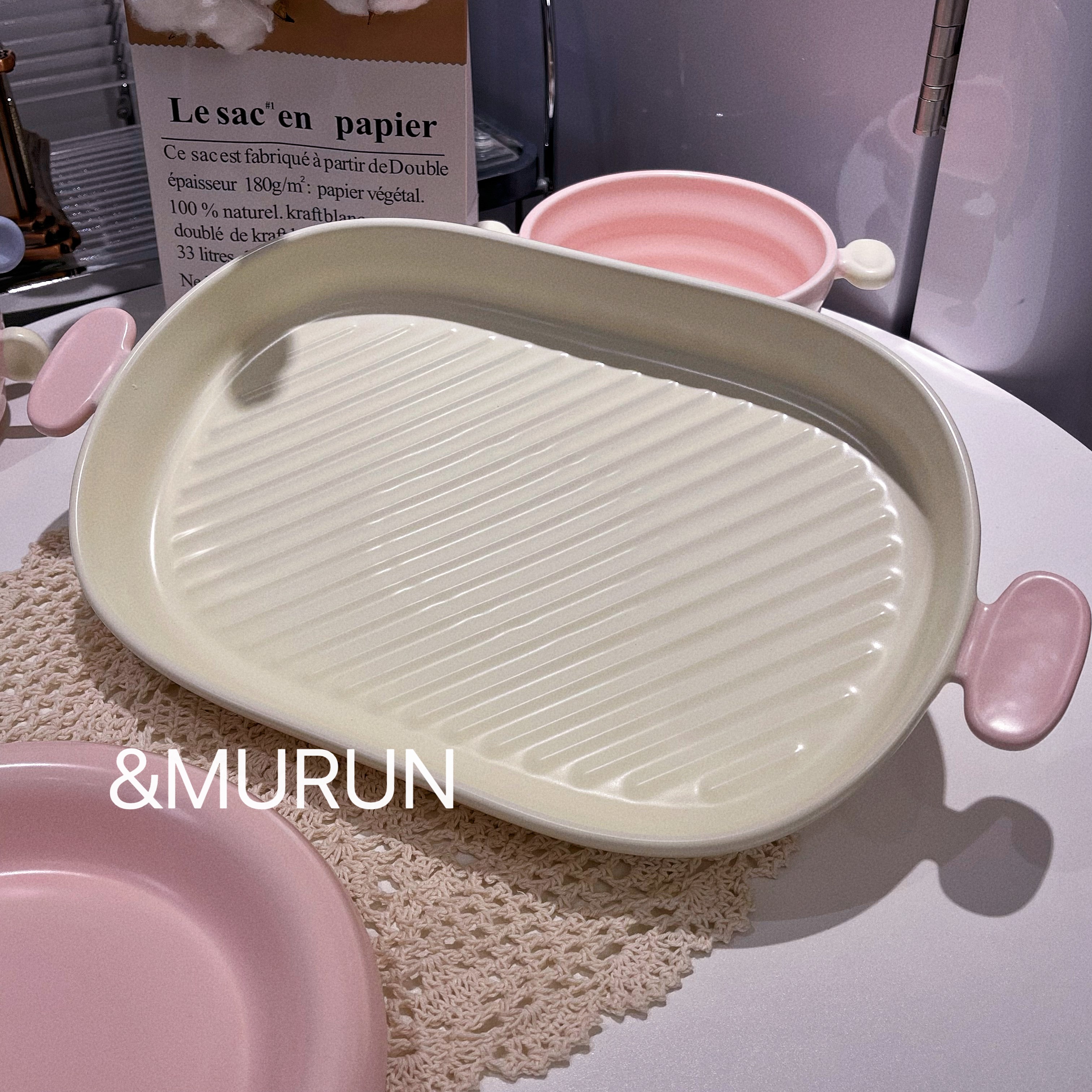 创意网红可爱奶油风糖果14英寸家用陶瓷釉下彩双耳盘子饺子盘鱼盘